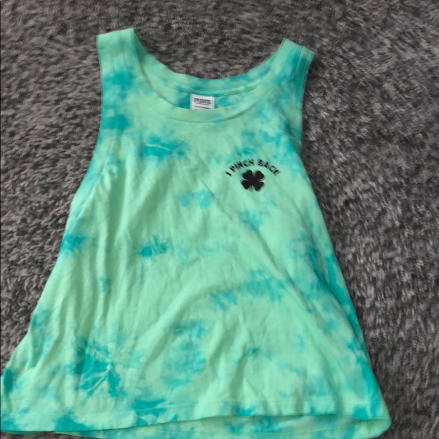 St Patrick’s Top